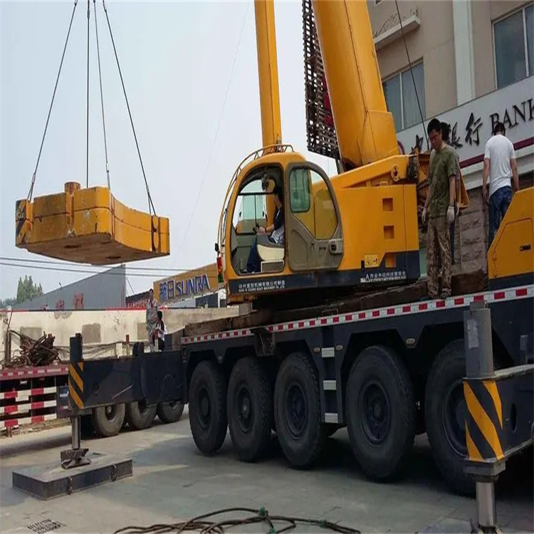 无锡惠山当地吊车出租|机器吊装|75吨|工厂搬迁服务